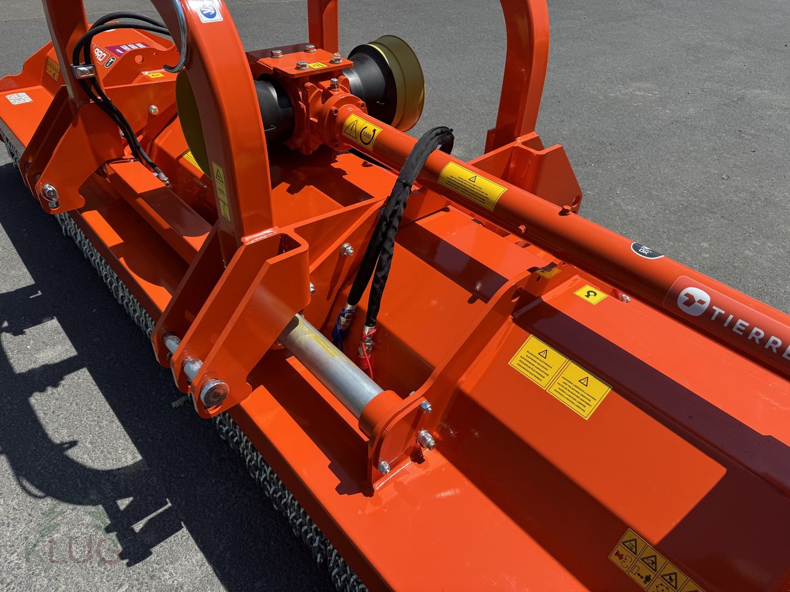 Mulchgerät & Häckselgerät des Typs Tierre Pantera PRO Revers 300, Neumaschine in Pirching am Traubenberg (Bild 26)