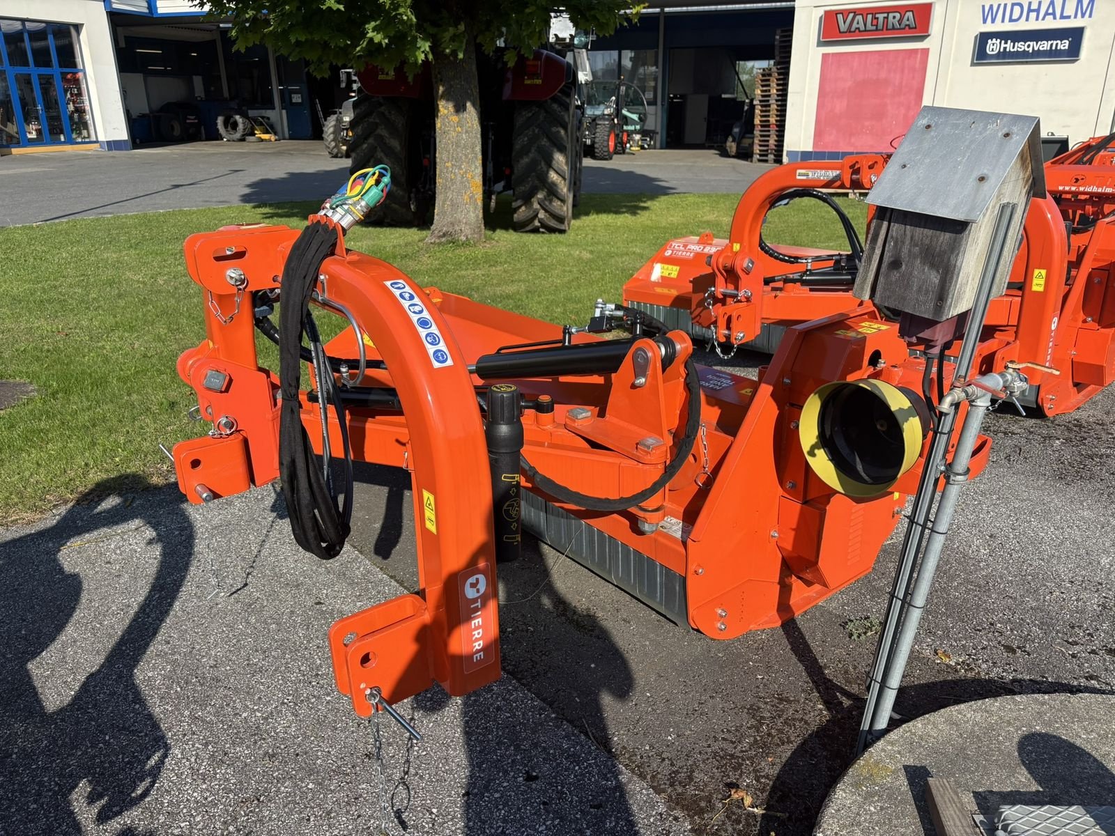 Mulchgerät & Häckselgerät van het type Tierre TCL 230 Pro, Neumaschine in Göpfritz (Foto 3)