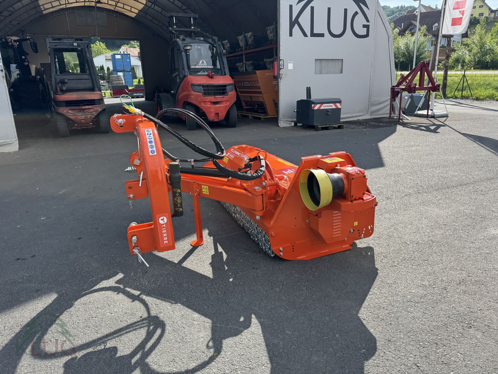 Mulchgerät & Häckselgerät van het type Tierre TCL Dynamic Super 200 Seitenmulcher, Neumaschine in Pirching am Traubenberg (Foto 10)