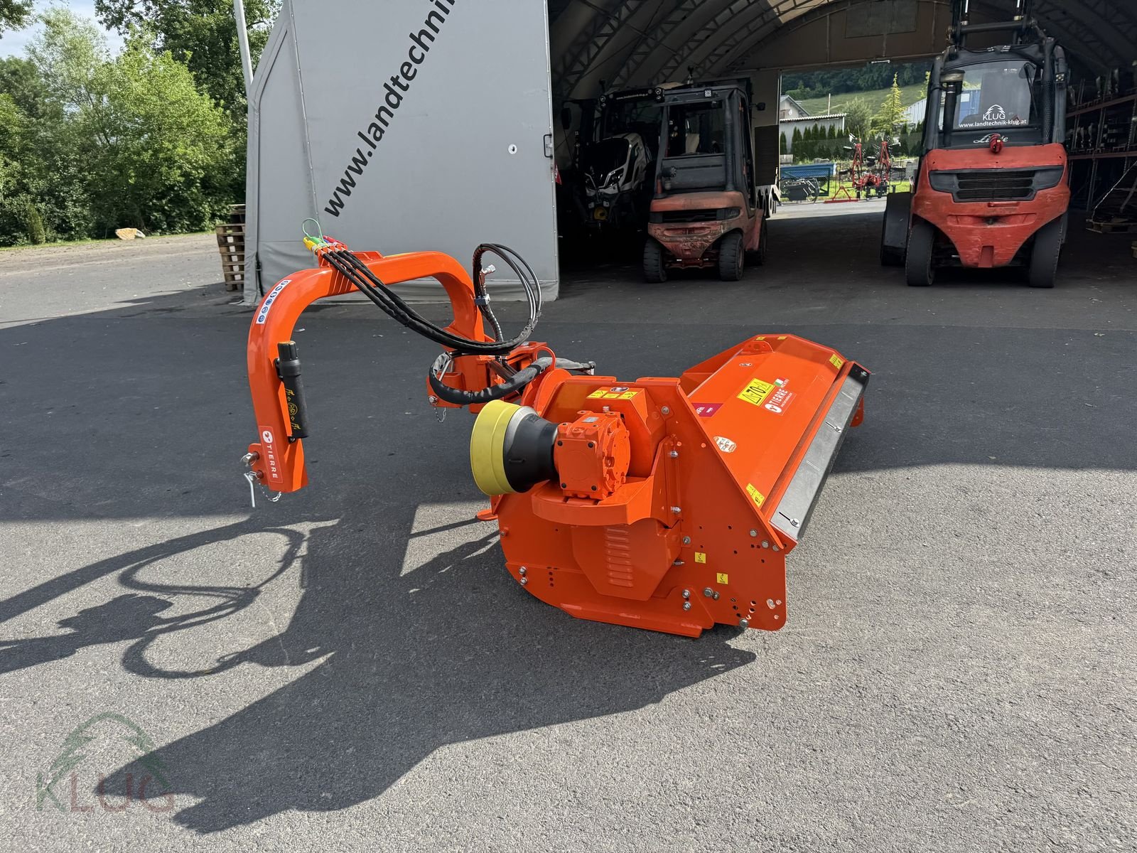 Mulchgerät & Häckselgerät van het type Tierre TCL Dynamic Super 200 Seitenmulcher, Neumaschine in Pirching am Traubenberg (Foto 12)