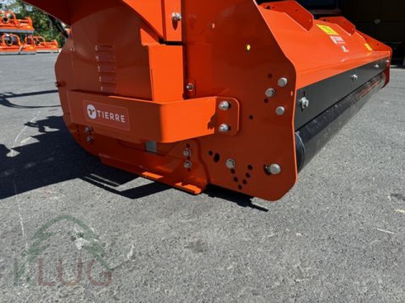 Mulchgerät & Häckselgerät del tipo Tierre TCL Master 250, Neumaschine In Pirching am Traubenberg (Immagine 29)