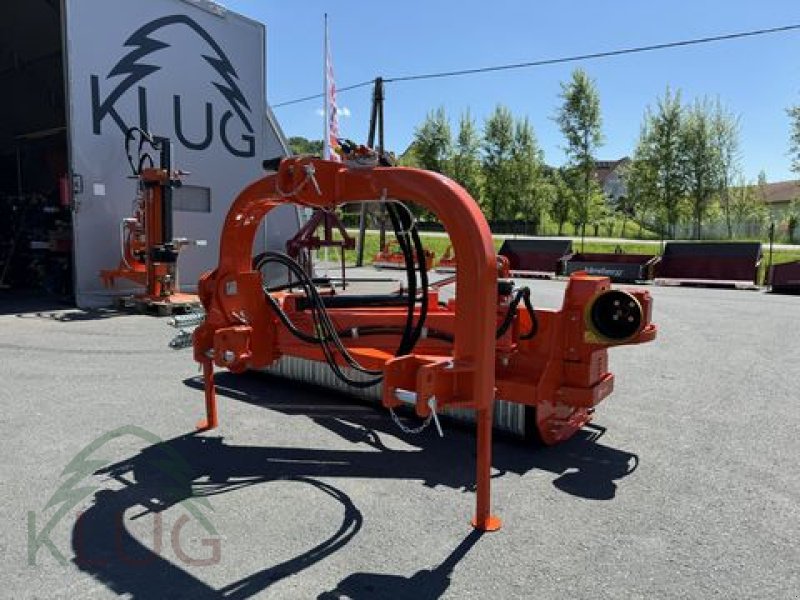 Mulchgerät & Häckselgerät del tipo Tierre TCL Master 250, Neumaschine In Pirching am Traubenberg (Immagine 19)