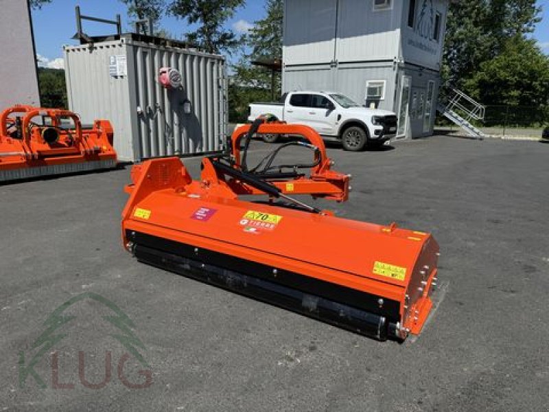 Mulchgerät & Häckselgerät del tipo Tierre TCL Pro 230, Neumaschine In Pirching am Traubenberg (Immagine 10)
