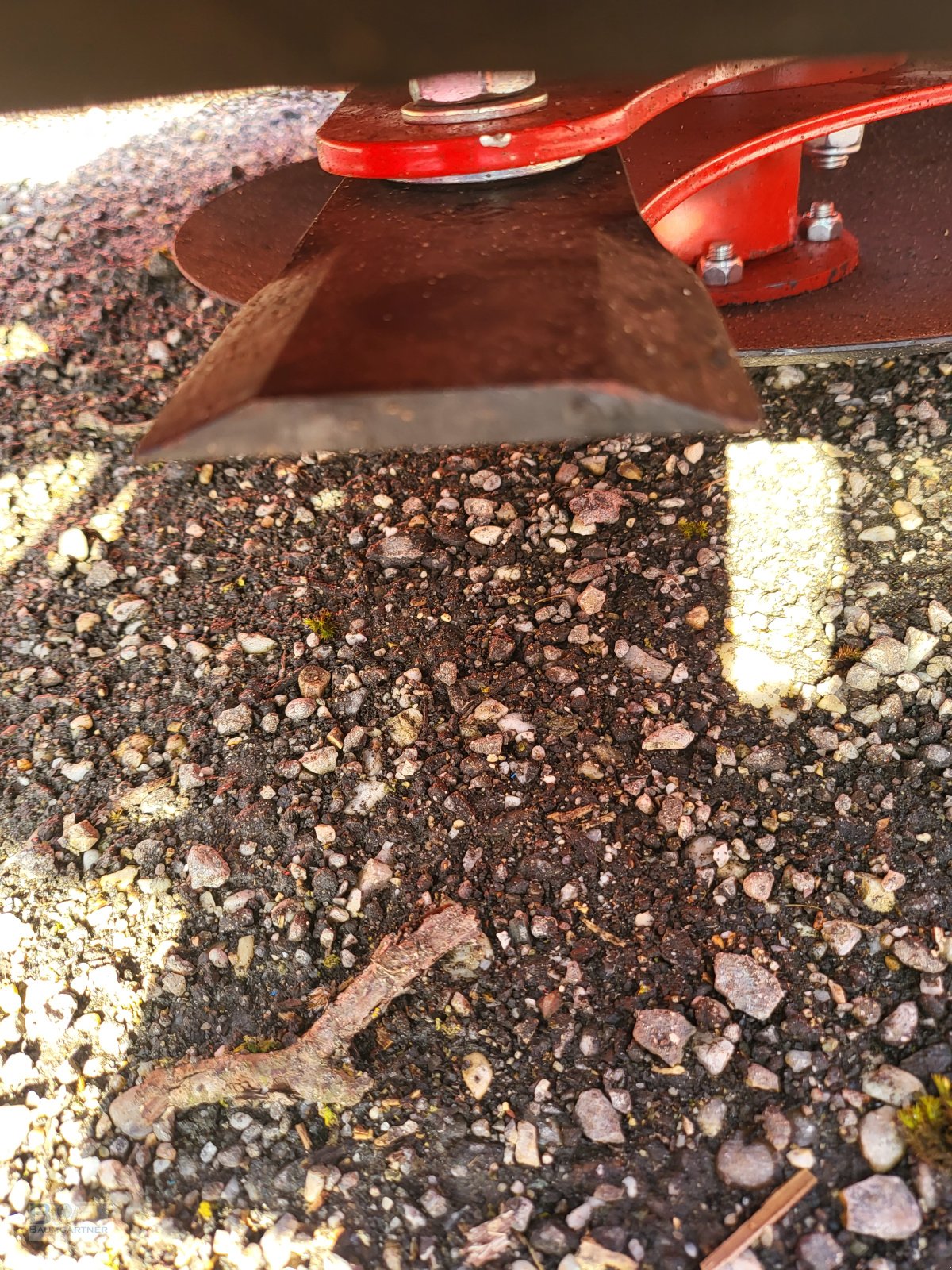 Mulchgerät & Häckselgerät des Typs TOSCANO Mulcher DPKT-02 2000 + Seitenmulcher DPOK-02 800, Neumaschine in Frontenhausen (Bild 9)