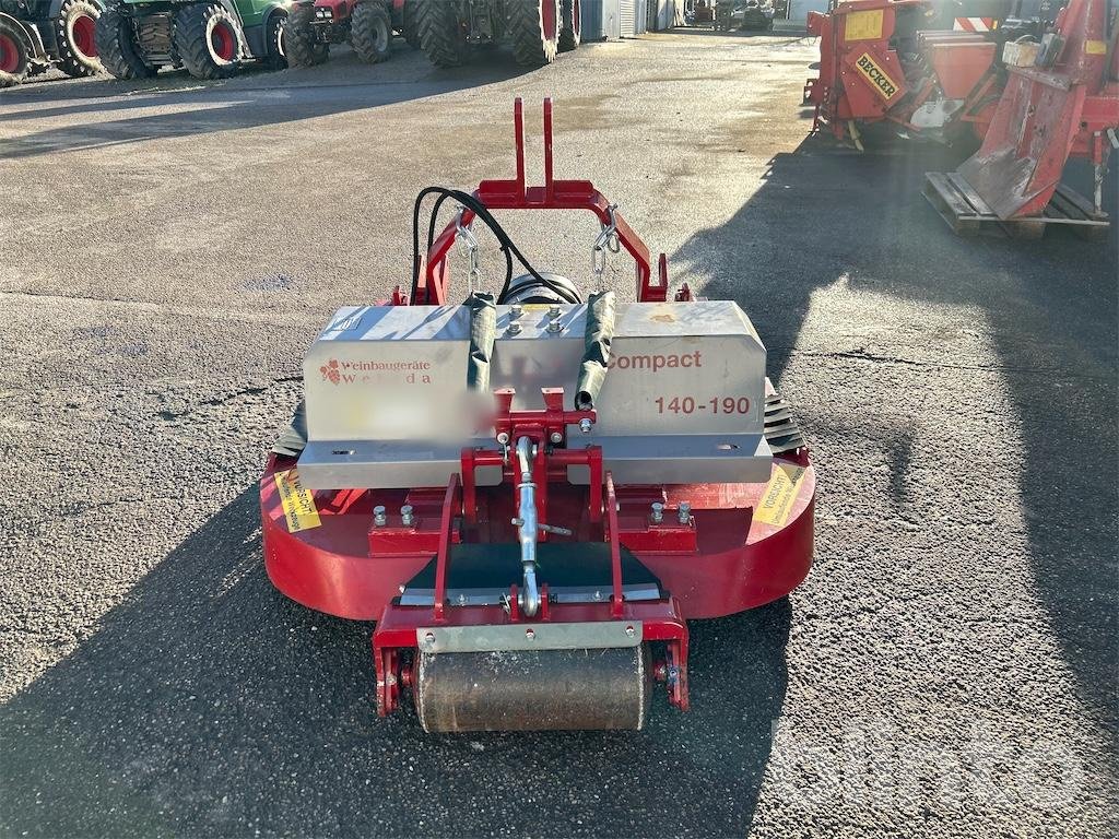 Mulchgerät & Häckselgerät des Typs Wehrda Weinbaugeräte Compact-140, Gebrauchtmaschine in Düsseldorf (Bild 3)