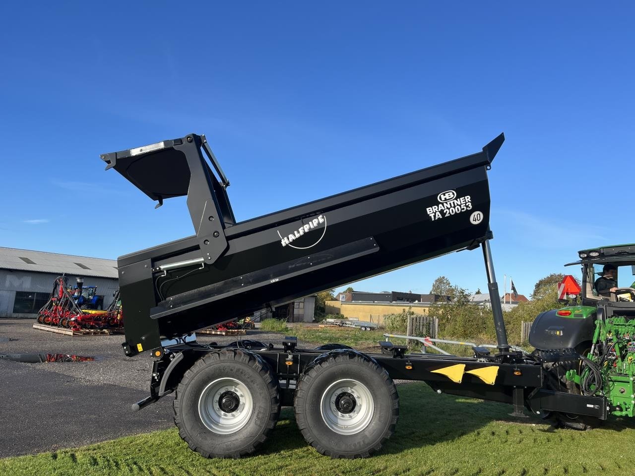 Muldenkipper des Typs Brantner TA 20053 HALF PIPE, Gebrauchtmaschine in Trige (Bild 4)