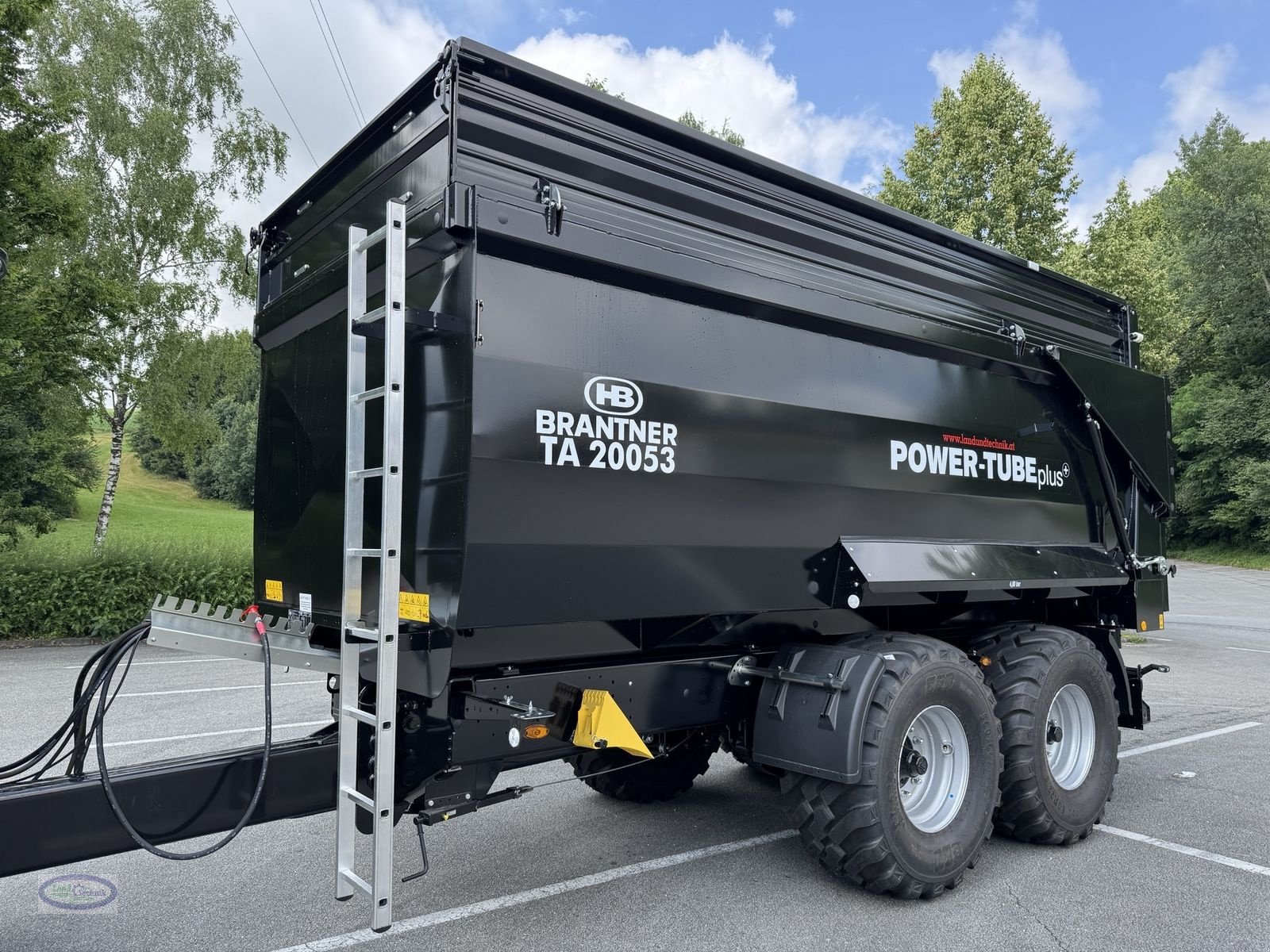 Muldenkipper des Typs Brantner TA 20053 PT, Neumaschine in Münzkirchen (Bild 1)
