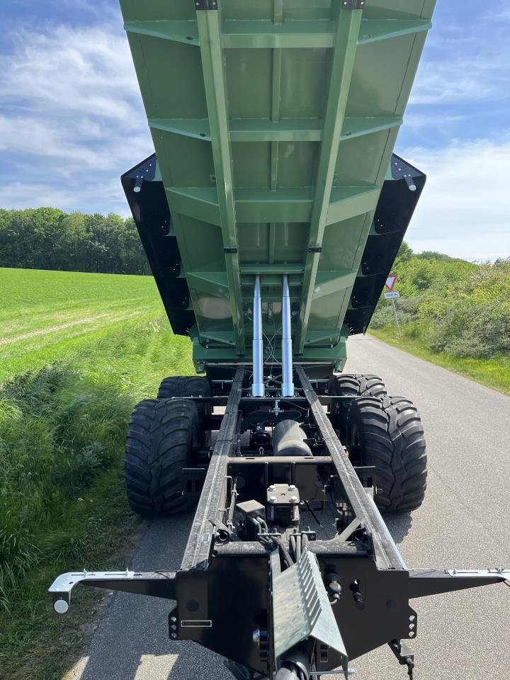 Muldenkipper des Typs Brantner TA 23065/2 PT+, Gebrauchtmaschine in Næstved (Bild 4)