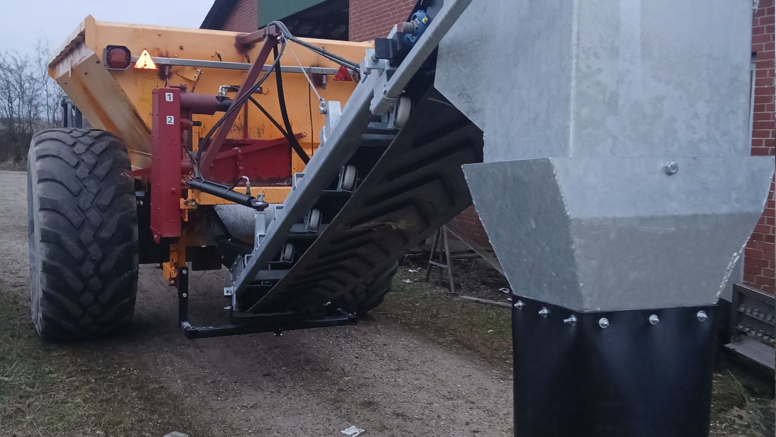 Muldenkipper of the type Bredal K-85 Sandvogn, Gebrauchtmaschine in Struer (Picture 2)