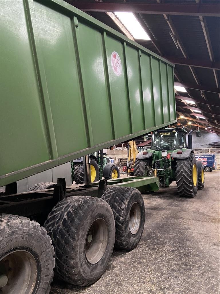 Muldenkipper du type Bs Vogenen 28 TONS 3 akslet  Kun blevet brugt til KORN, Gebrauchtmaschine en Løgstør (Photo 1)