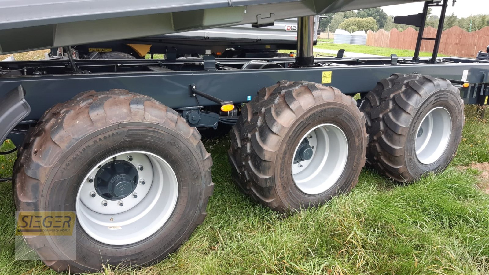 Muldenkipper typu CARGO S 220 T, Neumaschine w Görlitz (Zdjęcie 5)