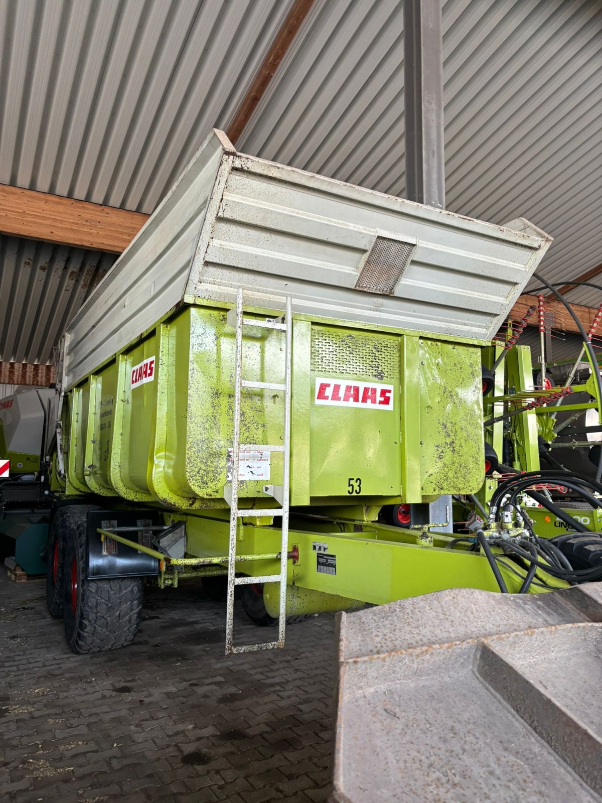 Muldenkipper del tipo CLAAS Carat 180 TD, Gebrauchtmaschine en Wiedergeltingen (Imagen 1)