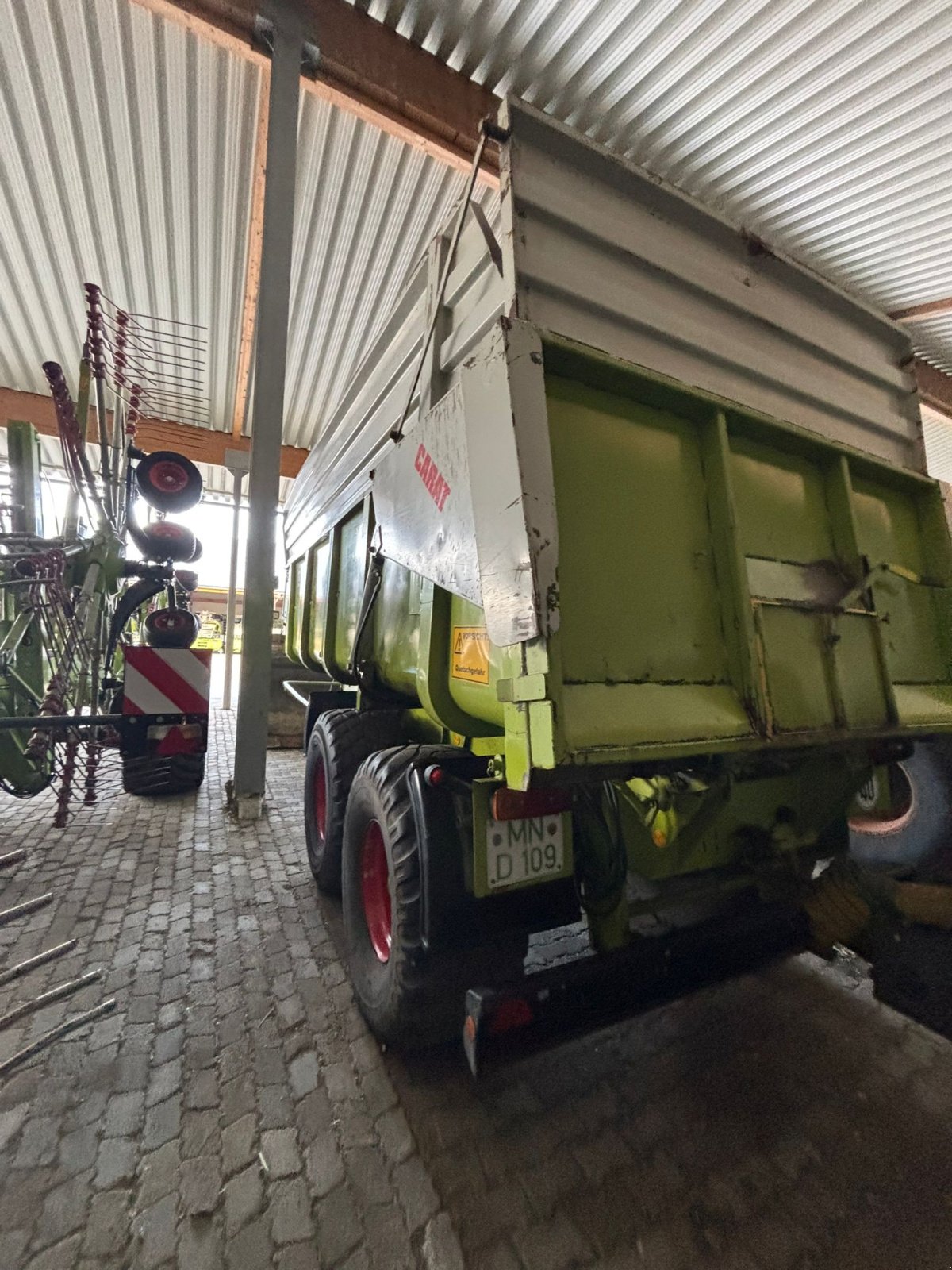 Muldenkipper del tipo CLAAS Carat 180 TD, Gebrauchtmaschine en Wiedergeltingen (Imagen 4)