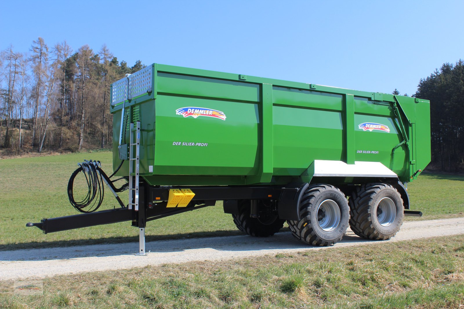 Muldenkipper del tipo Demmler TDM 2370 L, Neumaschine In Wertingen-Geratshofen (Immagine 1)