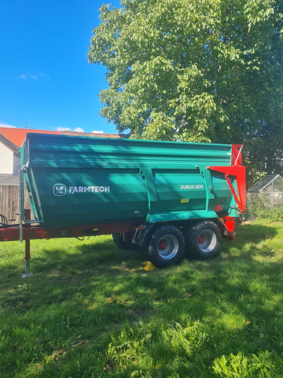 Muldenkipper van het type Farmtech Durus 1600, Mietmaschine in Offenhausen (Foto 1)