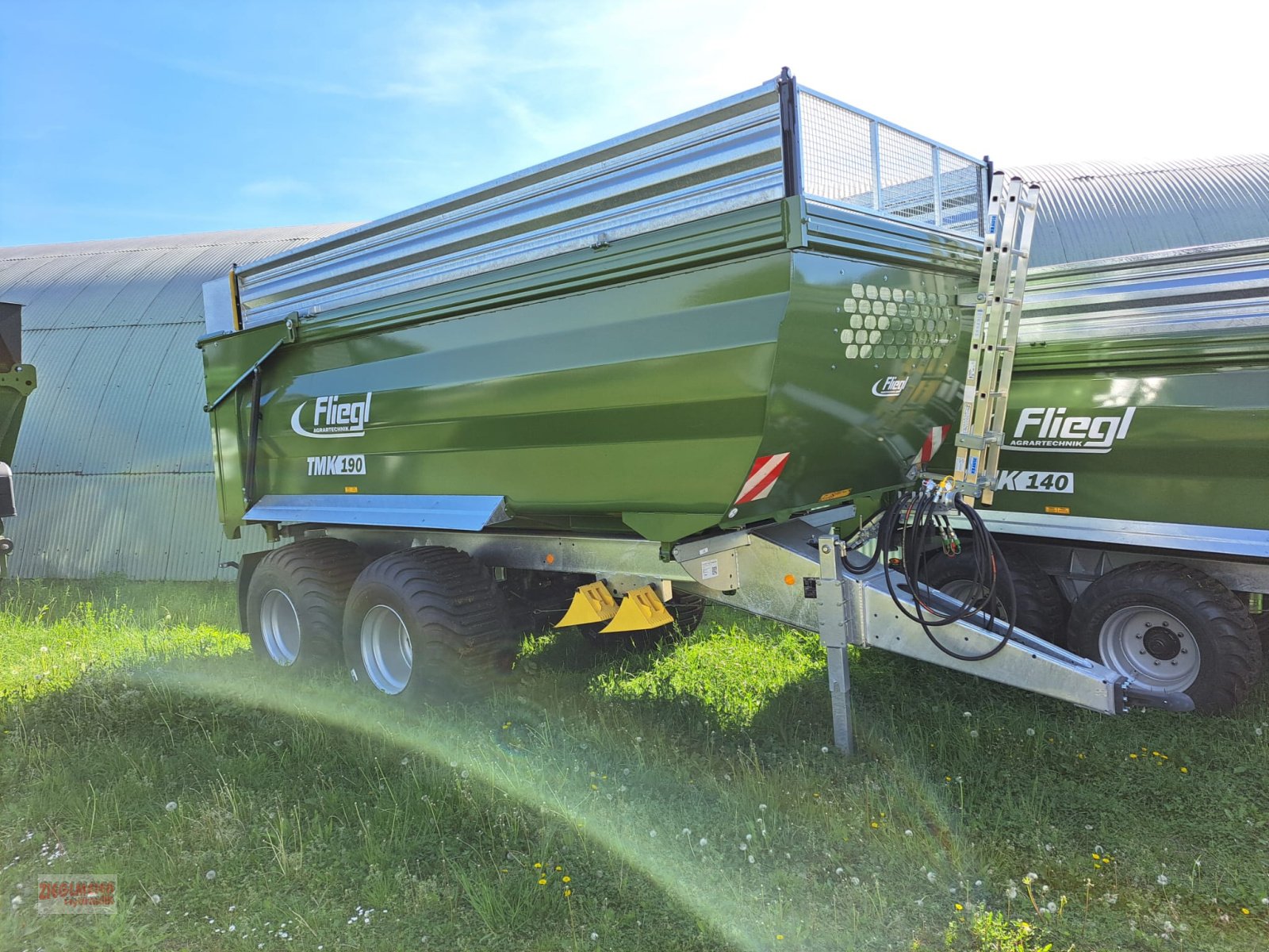 Muldenkipper del tipo Fliegl Muldenkipper TMK190 Fox, Neumaschine In Rottenburg a.d. Laaber (Immagine 1)