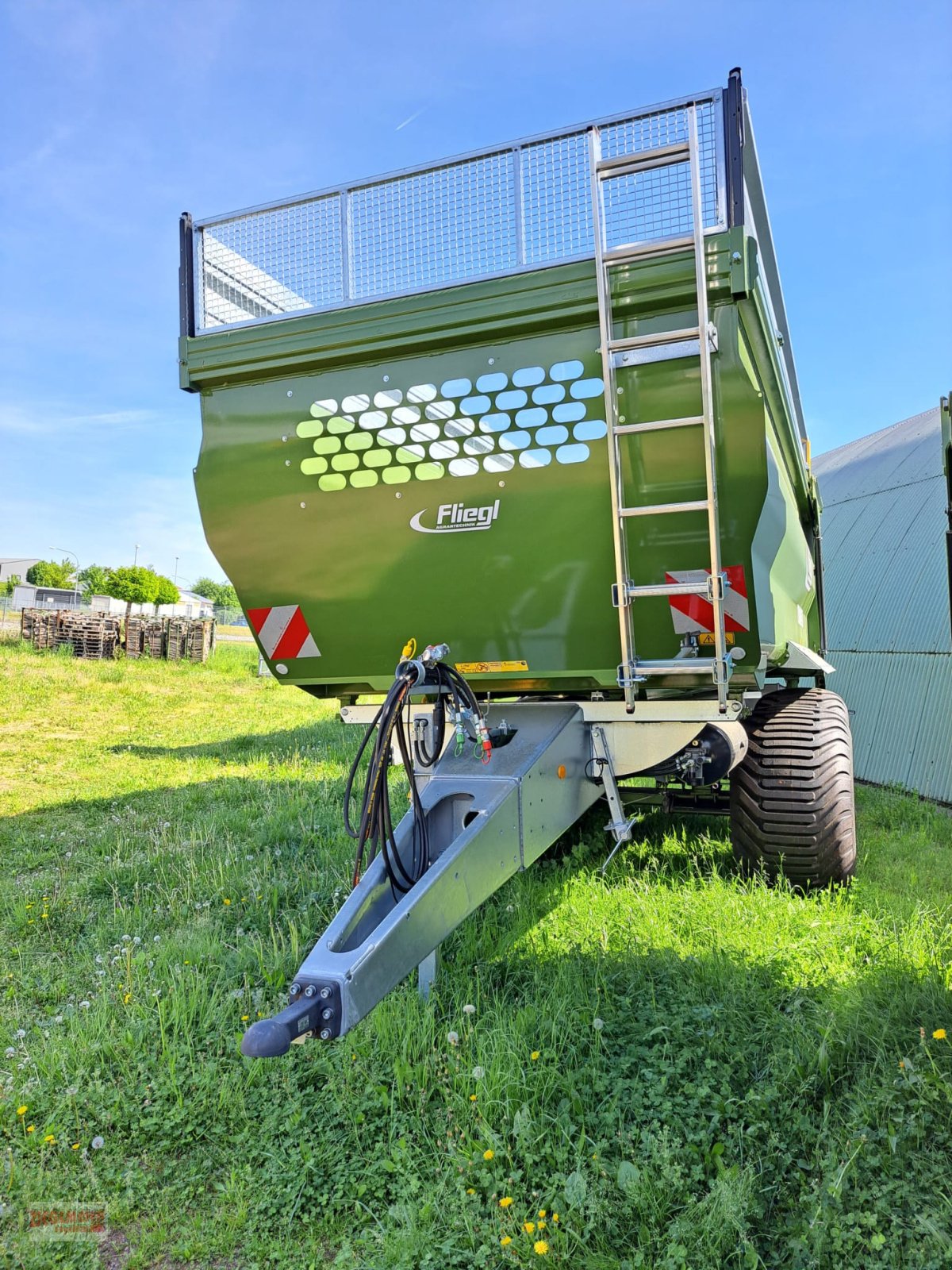 Muldenkipper del tipo Fliegl Muldenkipper TMK190 Fox, Neumaschine In Rottenburg a.d. Laaber (Immagine 2)