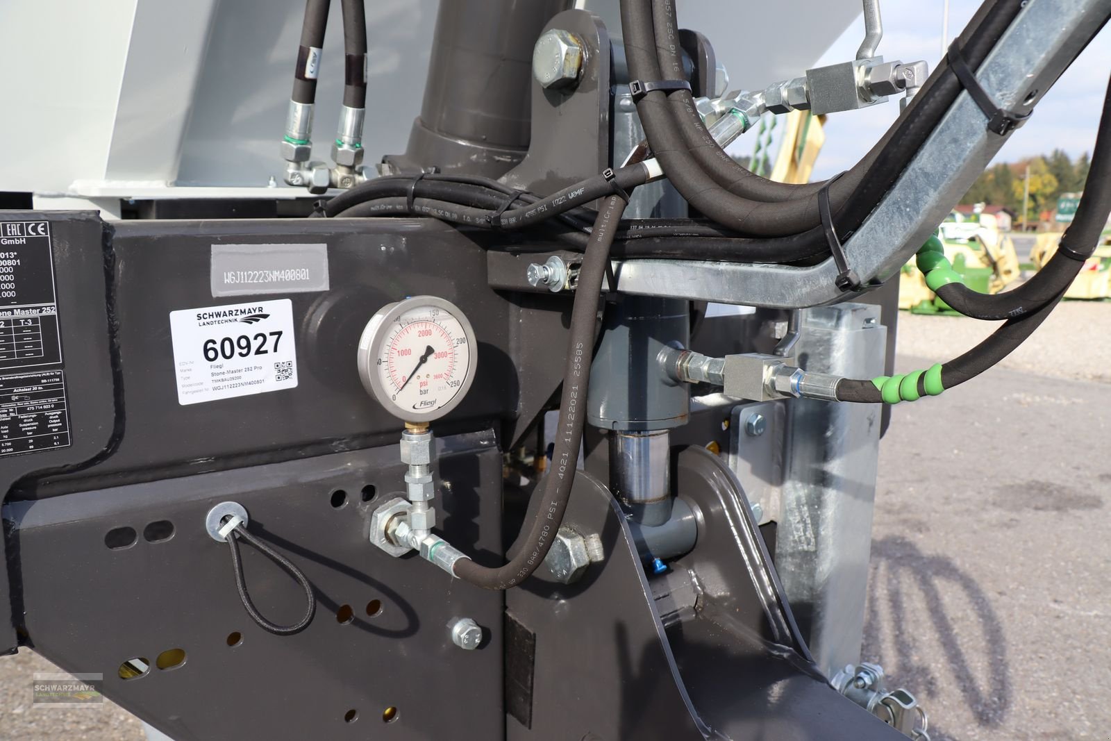 Muldenkipper of the type Fliegl Stone-Master 252 Pro, Neumaschine in Gampern (Picture 7)