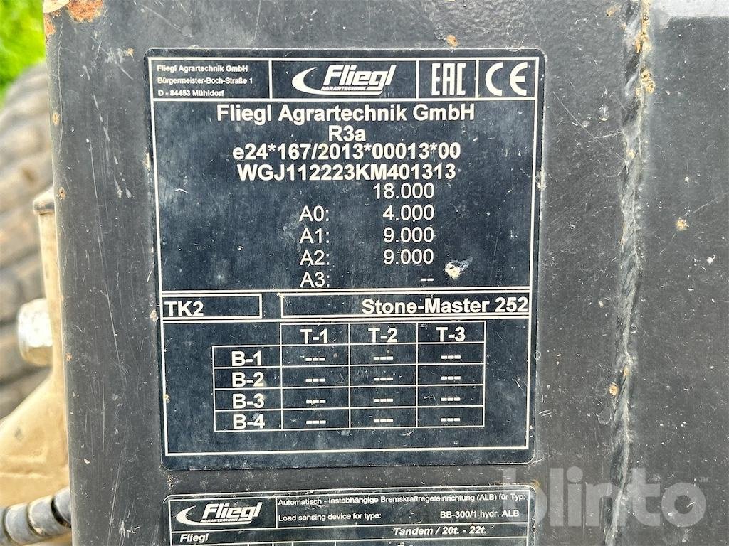 Muldenkipper of the type Fliegl Stone Master 252, Gebrauchtmaschine in Düsseldorf (Picture 7)