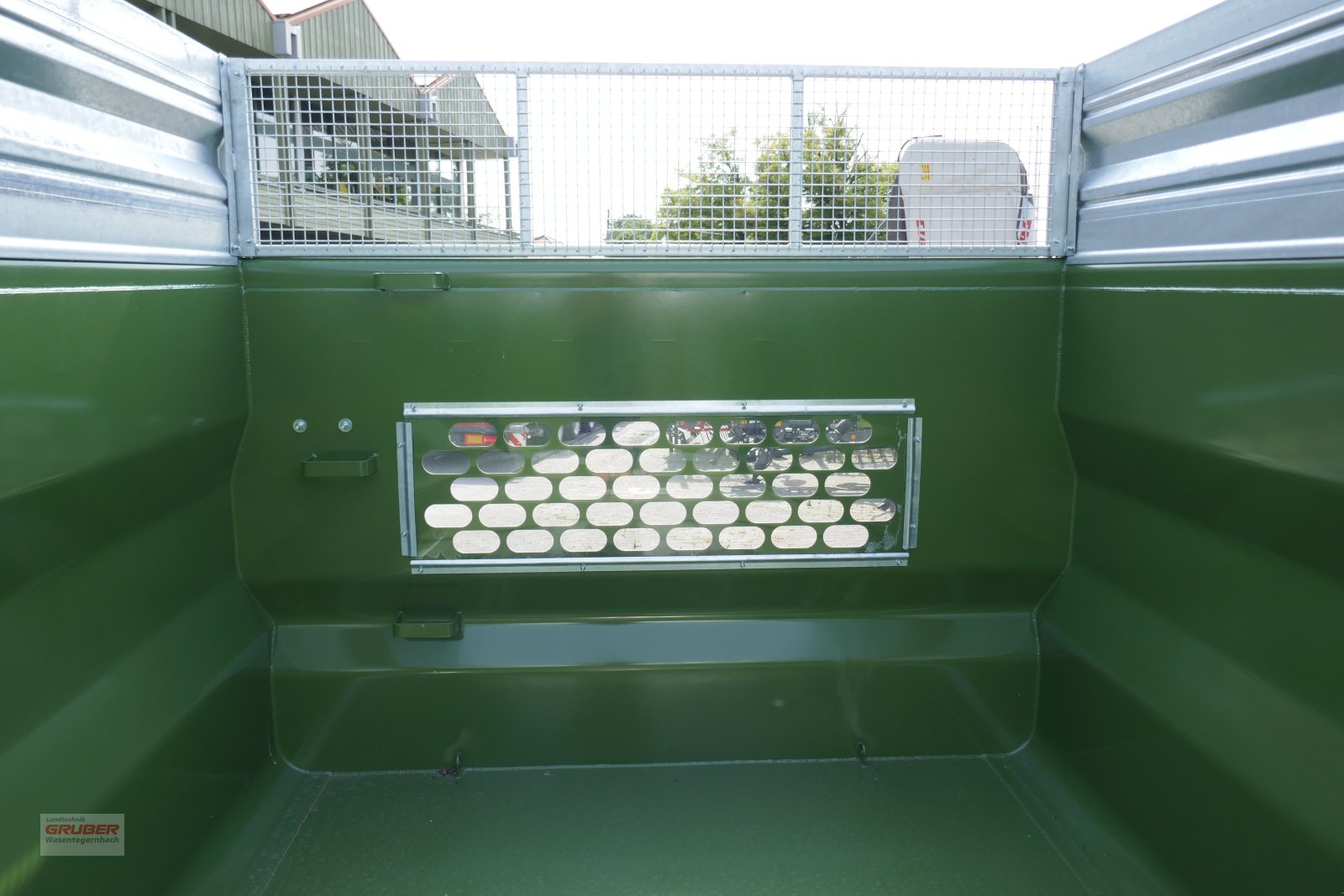 Muldenkipper типа Fliegl TMK 256 FOX, Neumaschine в Dorfen (Фотография 11)