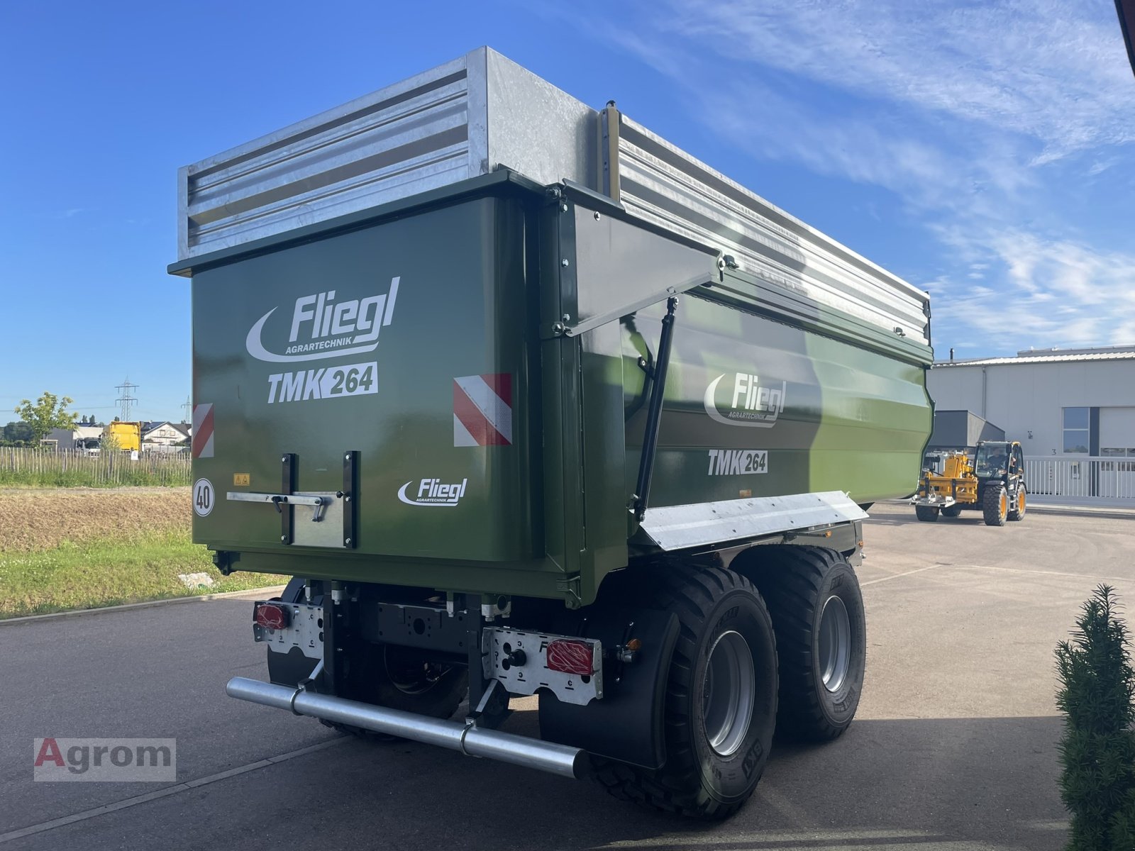 Muldenkipper van het type Fliegl TMK 264 FOX, Neumaschine in Meißenheim-Kürzell (Foto 4)