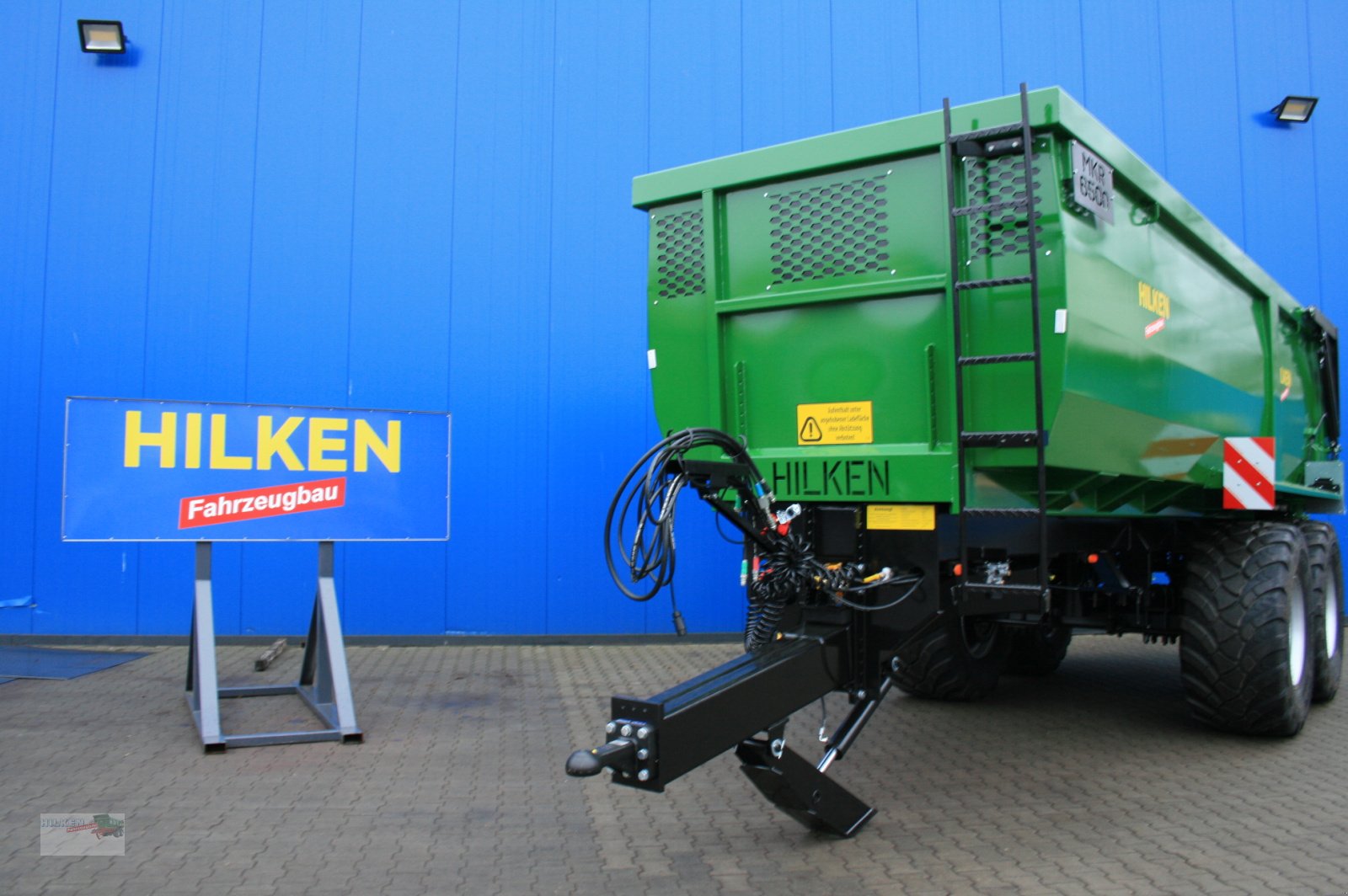 Muldenkipper van het type Hilken Muldenkipper, MKR6500, Reifen 560/60R22,5, Häckselaufsätze 800mm, Neumaschine in Vorwerk (Foto 3)