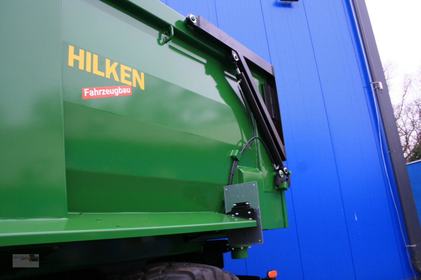 Muldenkipper van het type Hilken Muldenkipper, MKR6500, Reifen 560/60R22,5, Häckselaufsätze 800mm, Neumaschine in Vorwerk (Foto 5)