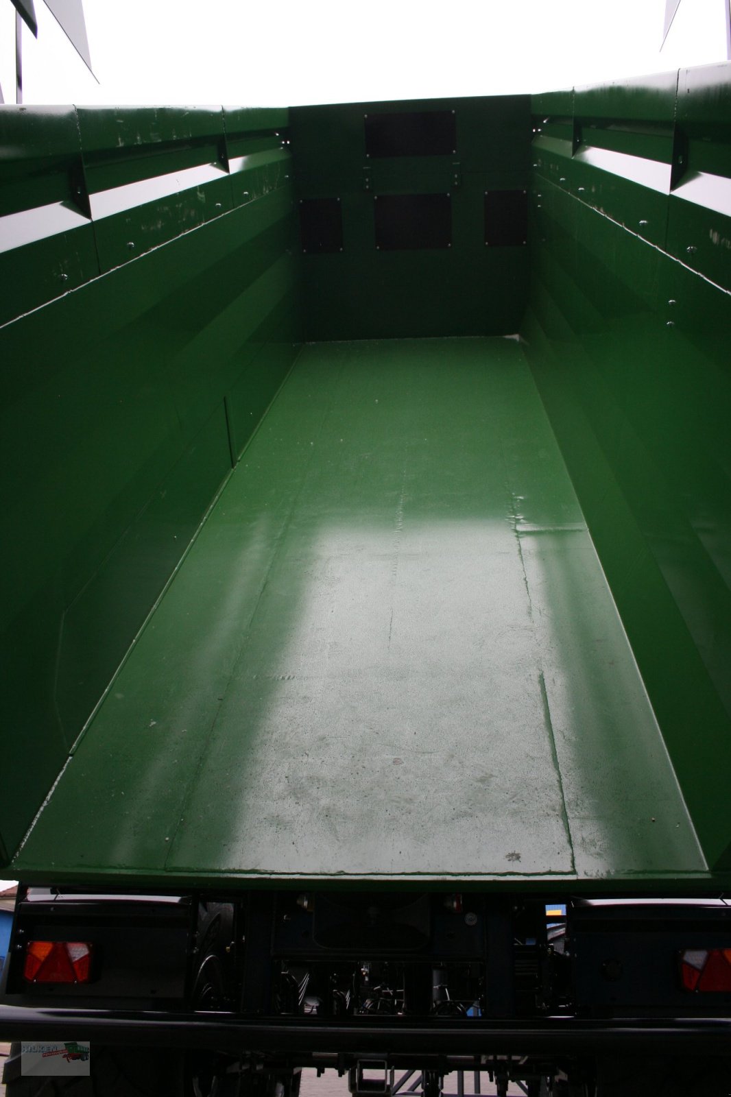 Muldenkipper typu Hilken Muldenkipper, MKR6500, Reifen 560/60R22,5, Neumaschine v Vorwerk (Obrázek 4)