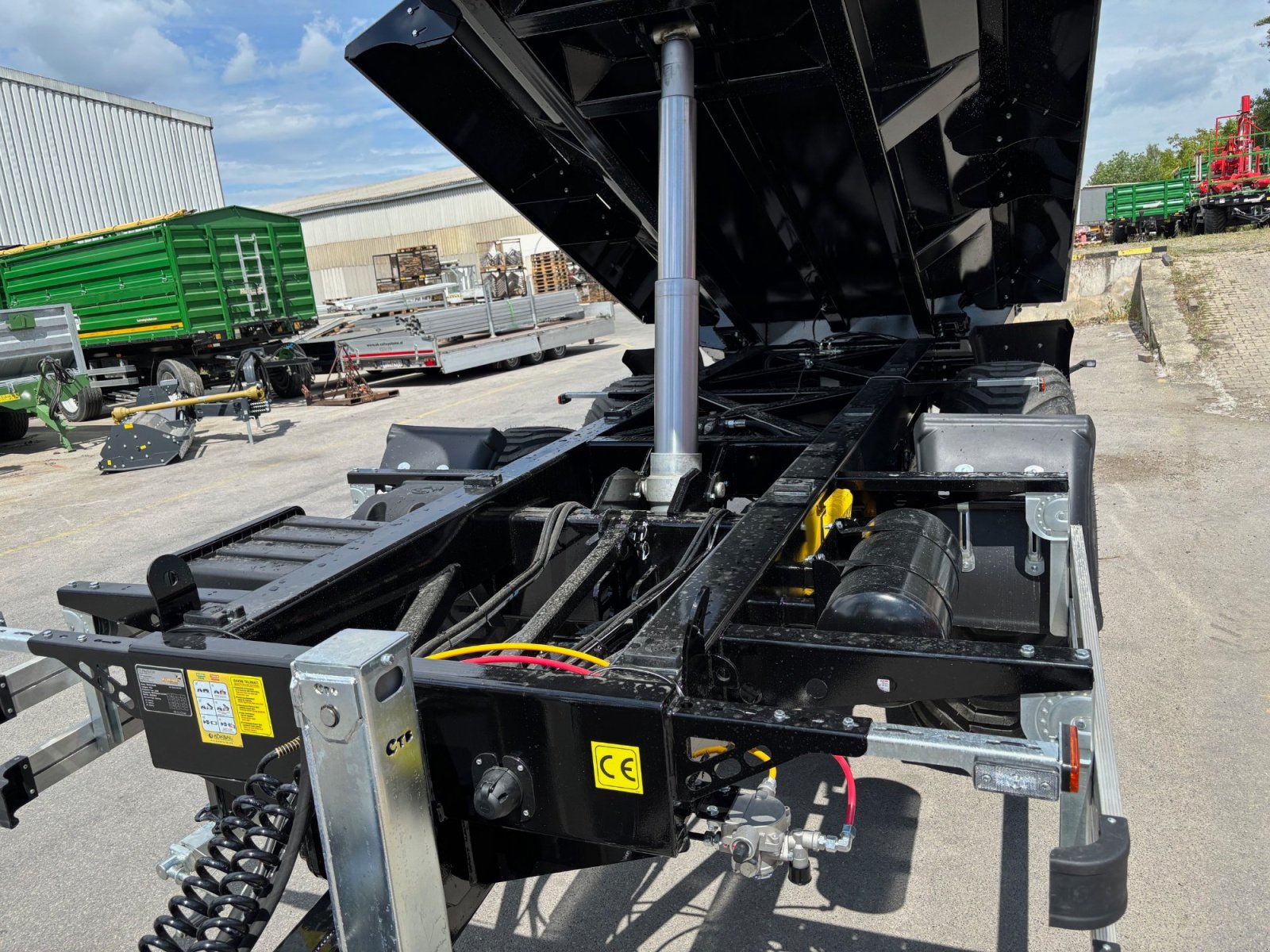 Muldenkipper del tipo Hummel T-ROCK 16, Neumaschine en Gerasdorf (Imagen 4)