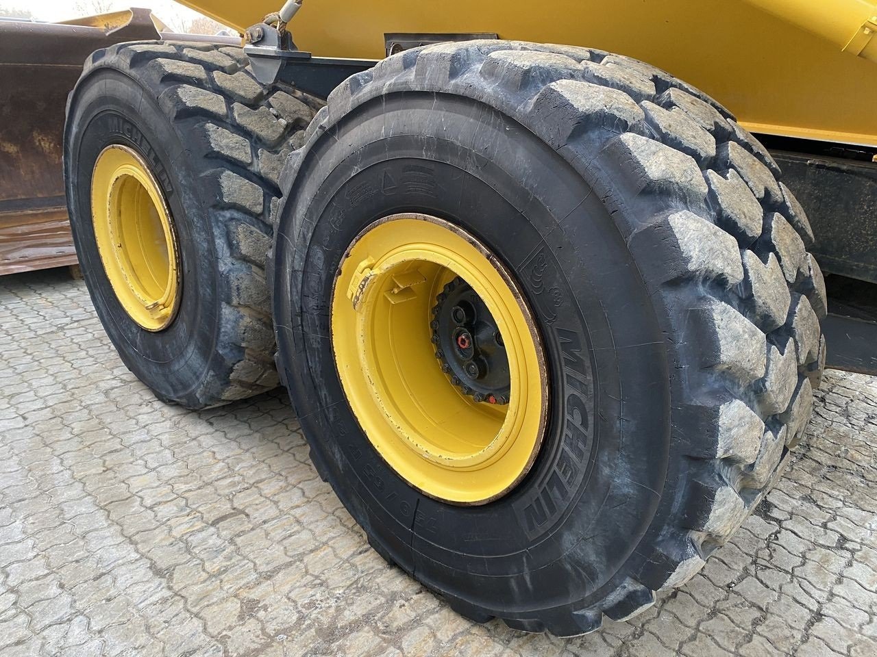 Muldenkipper tipa Komatsu HM300-5EO, Gebrauchtmaschine u Skive (Slika 8)