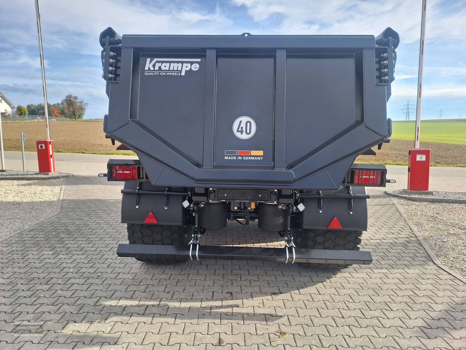 Muldenkipper of the type Krampe Halfpipe HP 20, Neumaschine in Aurolzmünster (Picture 18)