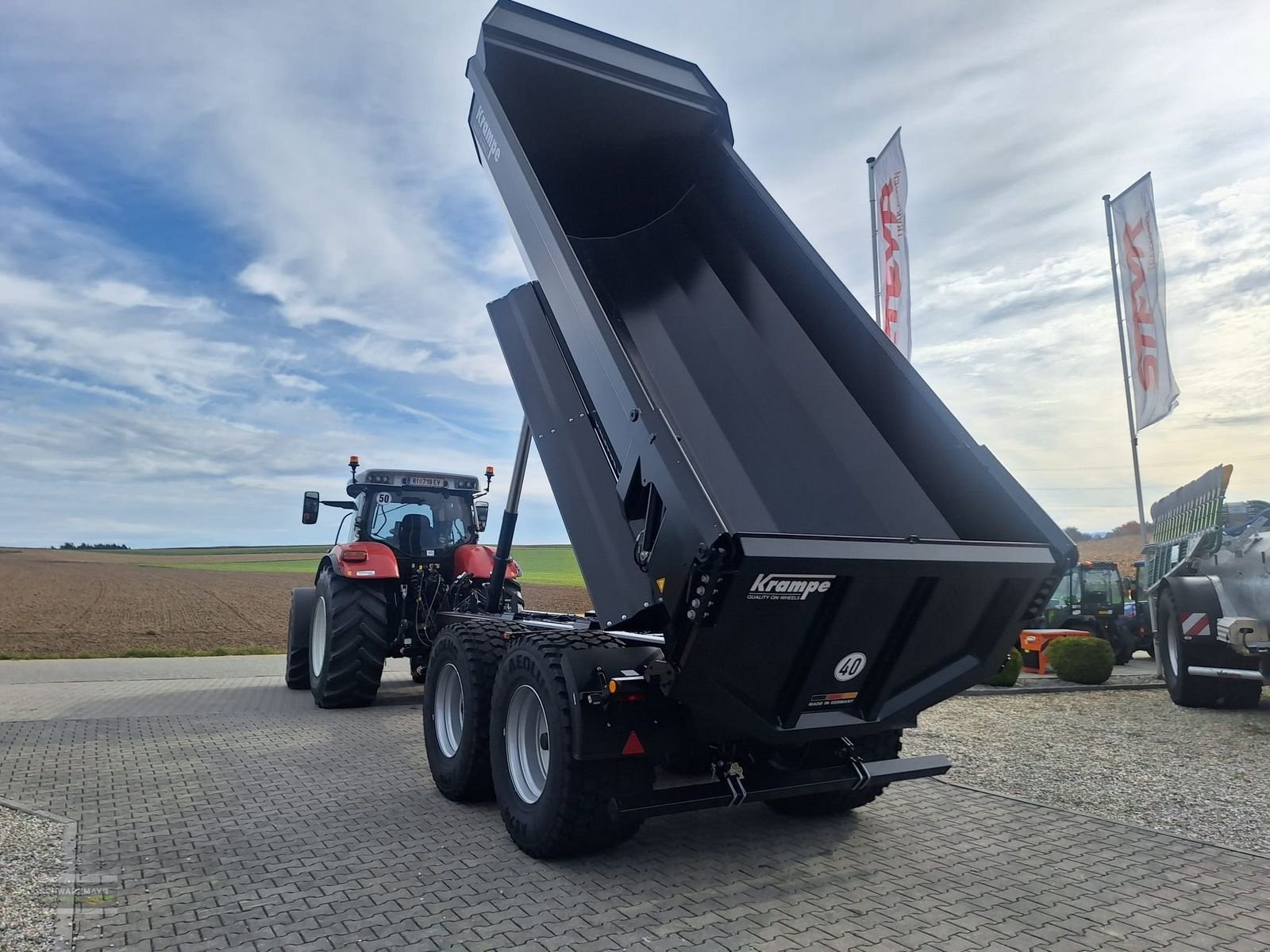 Muldenkipper of the type Krampe Halfpipe HP 20, Neumaschine in Aurolzmünster (Picture 8)