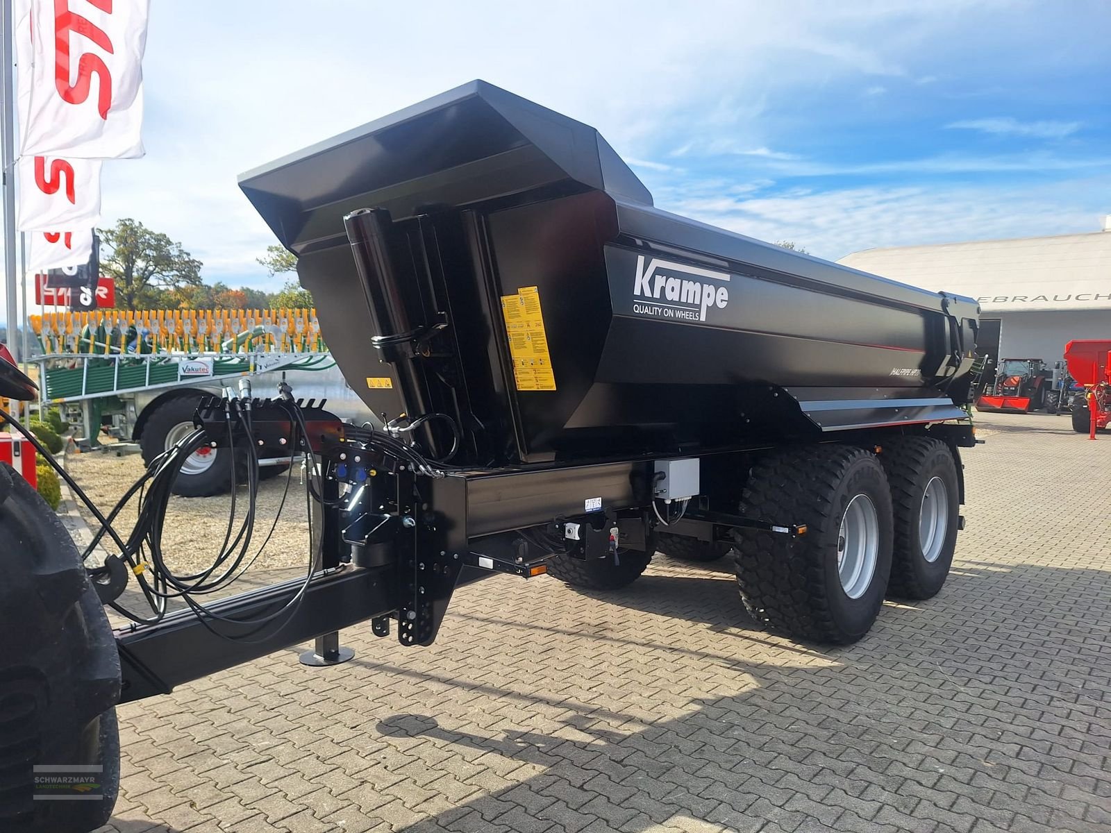 Muldenkipper of the type Krampe Halfpipe HP 20, Neumaschine in Aurolzmünster (Picture 11)