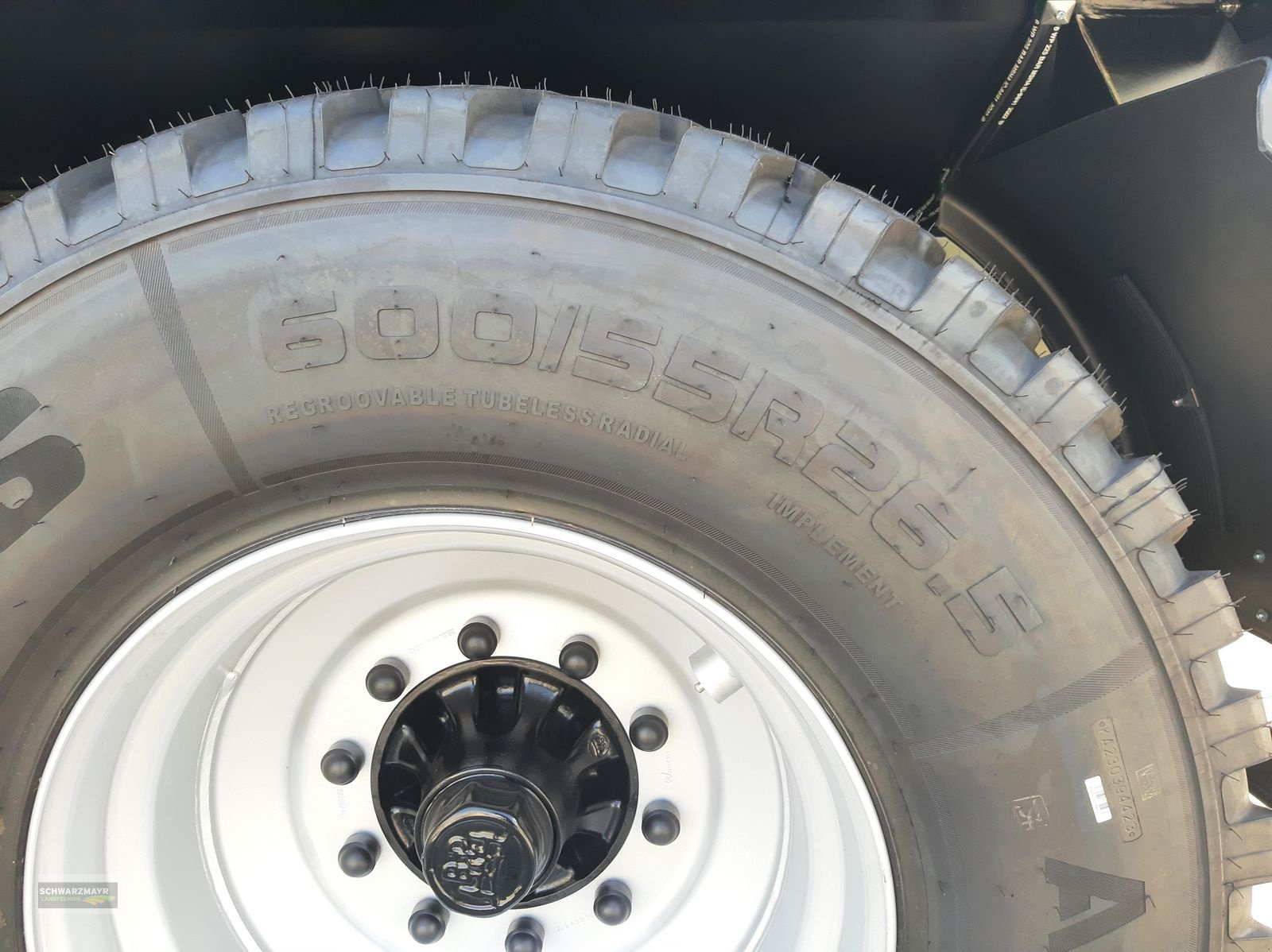 Muldenkipper des Typs Krampe Halfpipe HP 20, Neumaschine in Gampern (Bild 7)