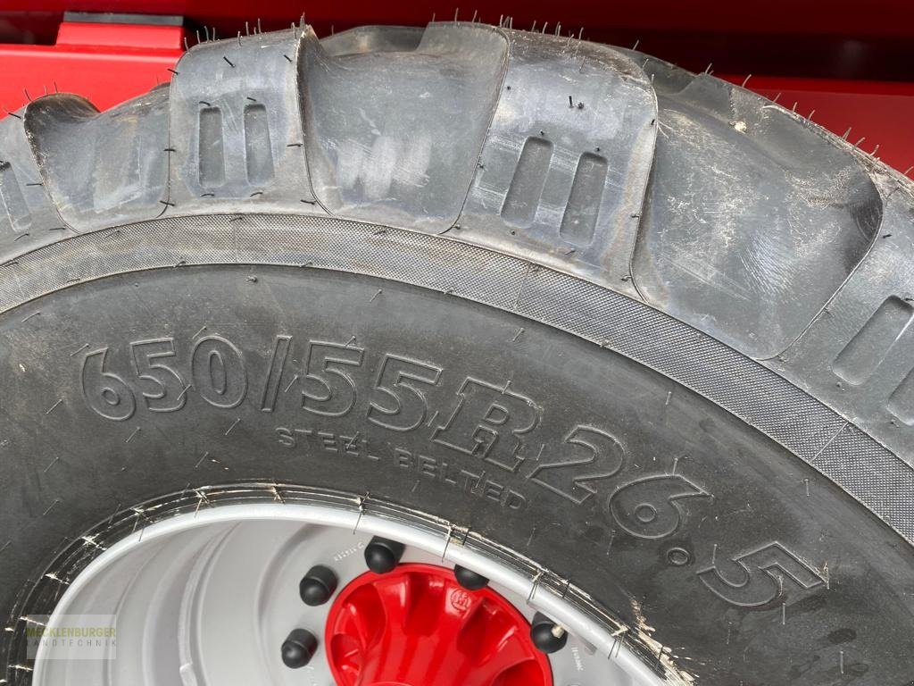 Muldenkipper of the type Krampe HP 20 Carrier, Neumaschine in Mühlengeez (Picture 10)