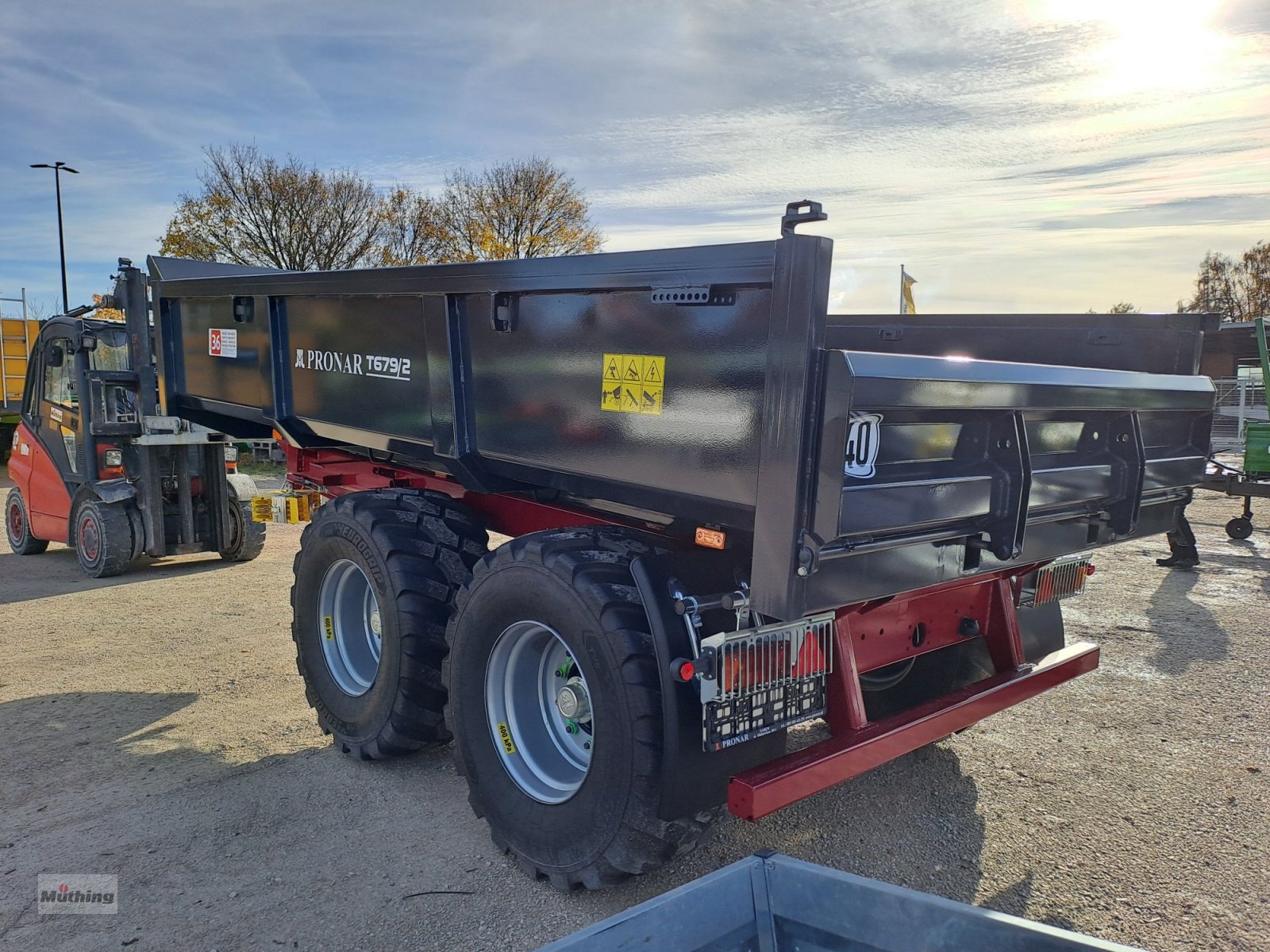 Muldenkipper des Typs PRONAR T 679/2, Neumaschine in Neumarkt (Bild 5)