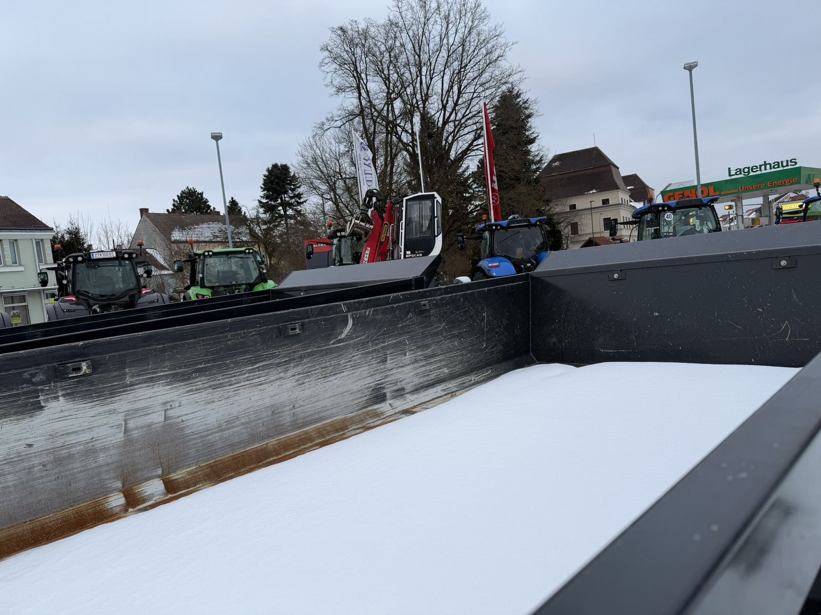 Muldenkipper of the type PRONAR T 679/2, Vorführmaschine in Göpfritz (Picture 9)