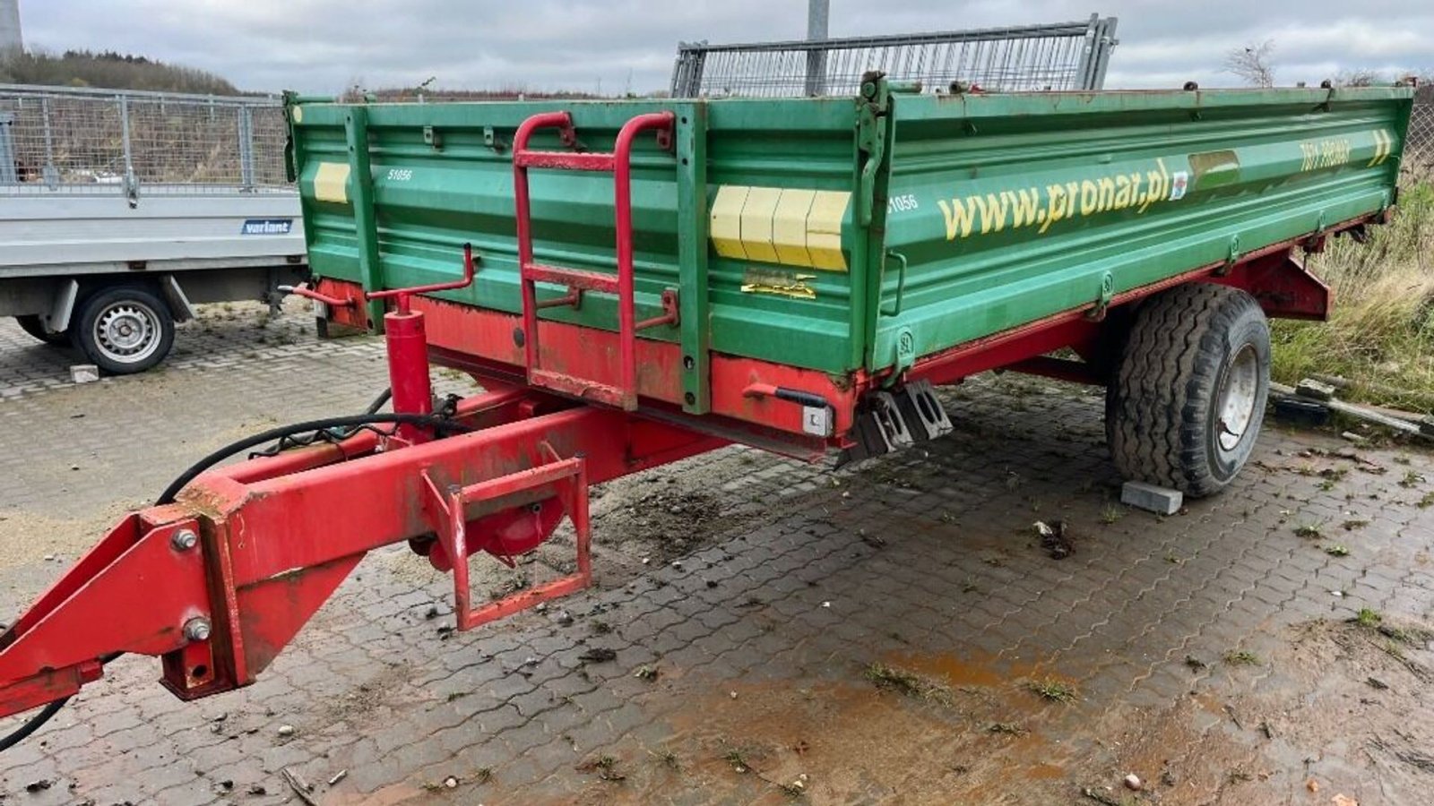 Muldenkipper типа PRONAR T671 5 tons 3 vejs tip, Gebrauchtmaschine в Rødovre (Фотография 1)