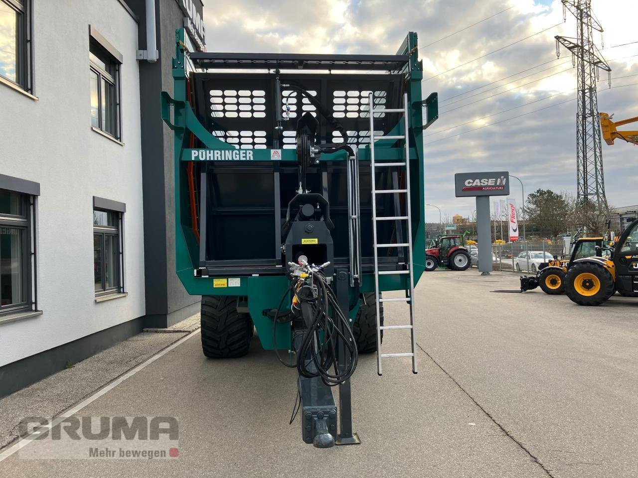 Muldenkipper of the type Pühringer Abschiebemulde 7623 AMT, Neumaschine in Friedberg-Derching (Picture 2)