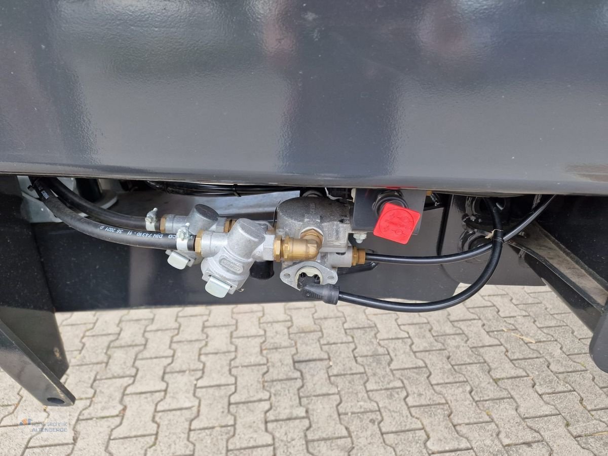 Muldenkipper des Typs Reisch RTWK 200 KS 550, Neumaschine in Altenberge (Bild 2)