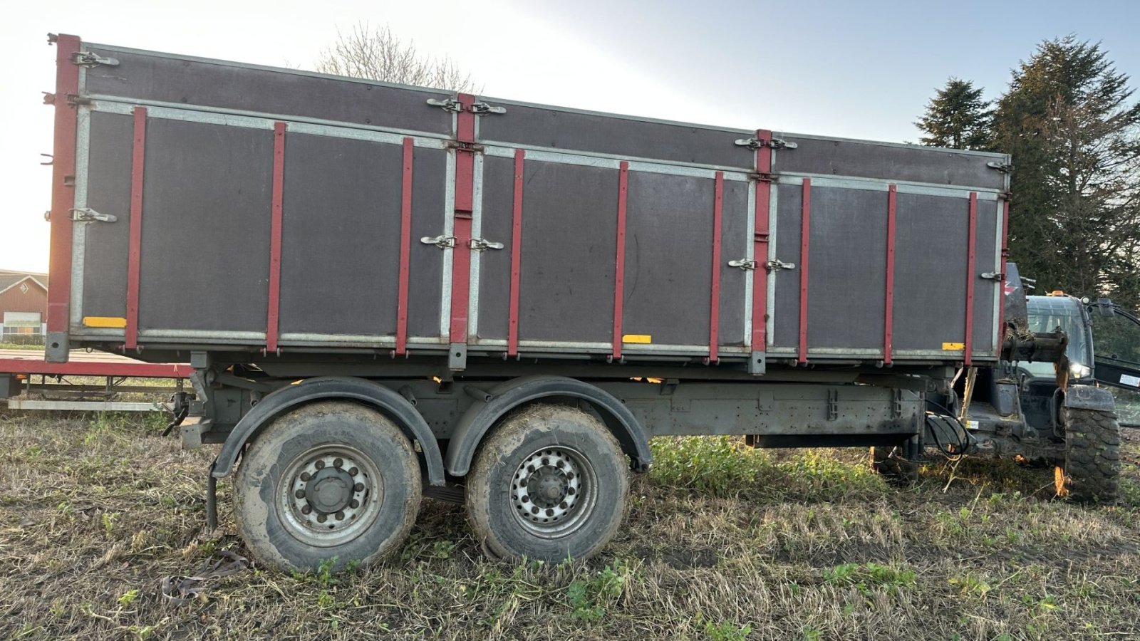 Muldenkipper типа Scania Tipvogn, Gebrauchtmaschine в øster ulslev (Фотография 1)