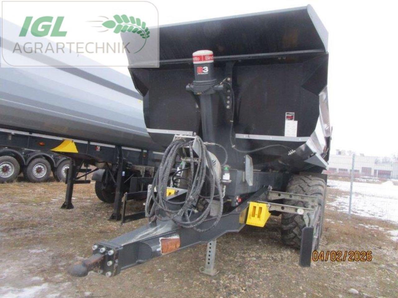 Muldenkipper typu Schwarzmüller 2 ACHS-ZENTRALACHS-SCHWERLAST MULDENKIPPER TP 22, Neumaschine v Nabburg (Obrázek 4)