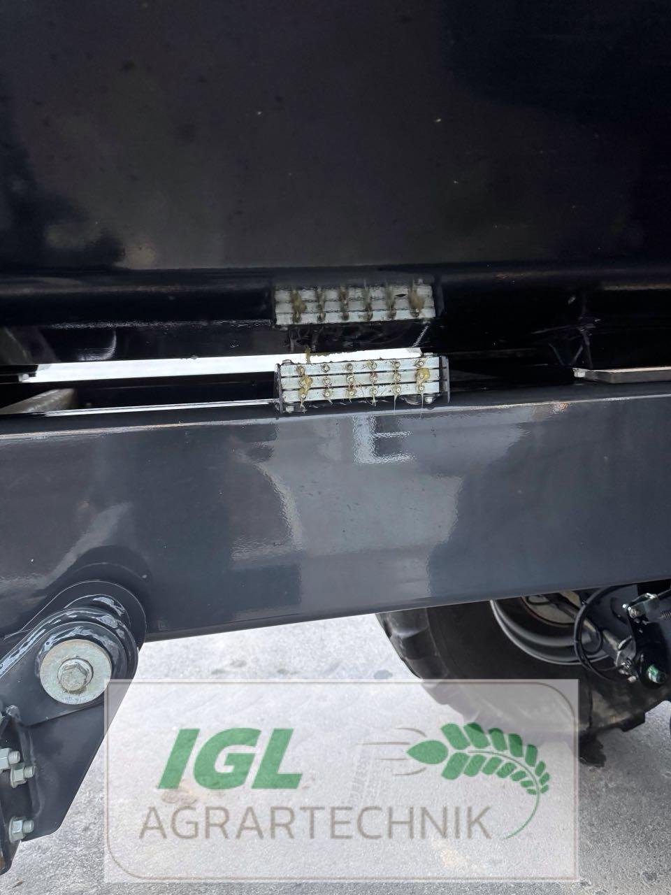 Muldenkipper typu Schwarzmüller 2 ACHS-ZENTRALACHS-SCHWERLAST MULDENKIPPER TP 22, Neumaschine v Nabburg (Obrázek 6)