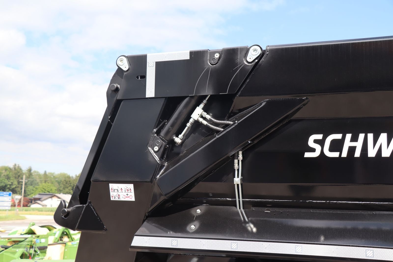 Muldenkipper des Typs Schwarzmüller TP 22 Muldenkipper, Mietmaschine in Gampern (Bild 11)