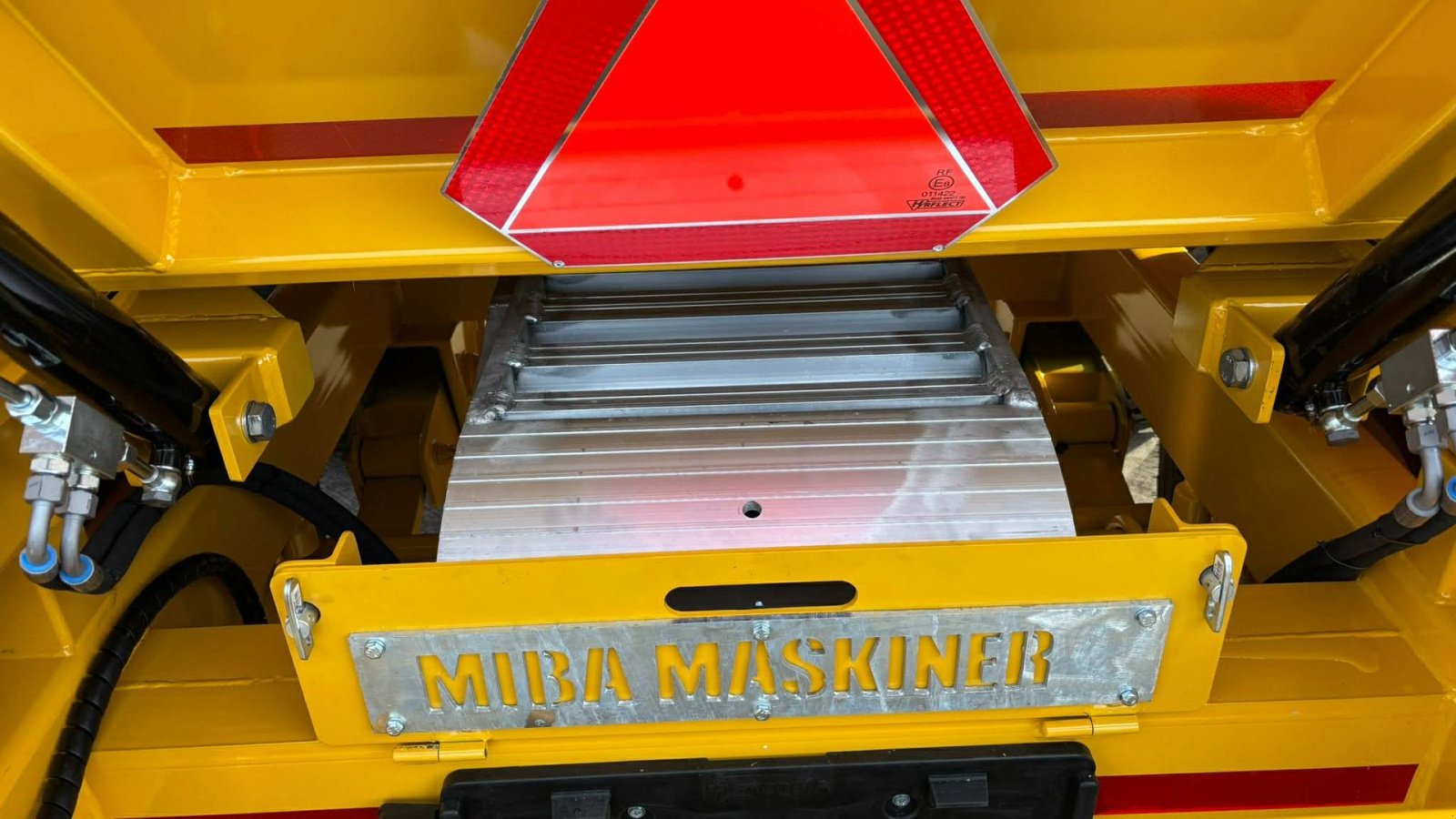 Muldenkipper типа Sonstige 16T entrepenørvogn med nedfoldbare sider, Gebrauchtmaschine в Mariager (Фотография 14)