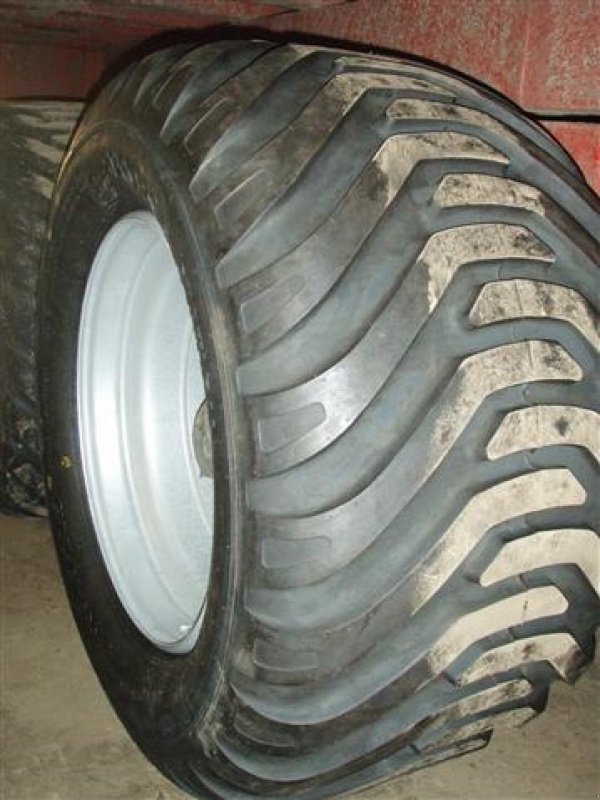 Muldenkipper typu Sonstige 550/45-22,5 komplet hjul, Gebrauchtmaschine v Struer (Obrázek 1)