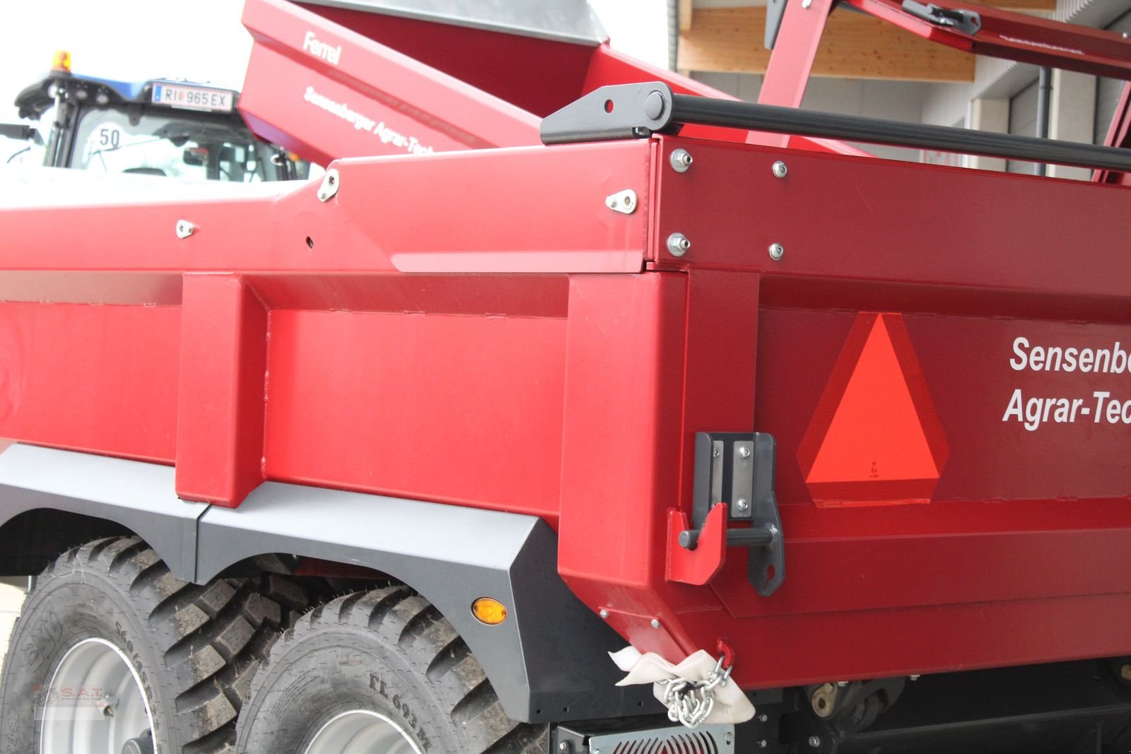 Muldenkipper типа Sonstige Ferrel 135-Steinmulde-Sonderpreis, Neumaschine в Eberschwang (Фотография 26)