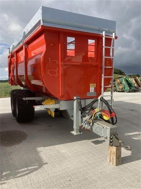 Muldenkipper of the type Sonstige Tip  SPC 18, Gebrauchtmaschine in Mern (Picture 1)