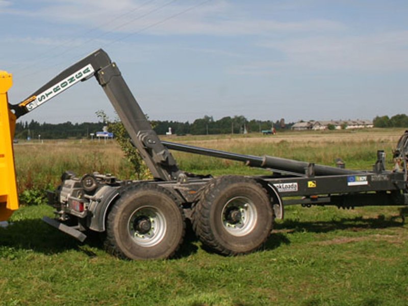 Muldenkipper tipa Stronga HL180ST, Gebrauchtmaschine u Vrå (Slika 1)