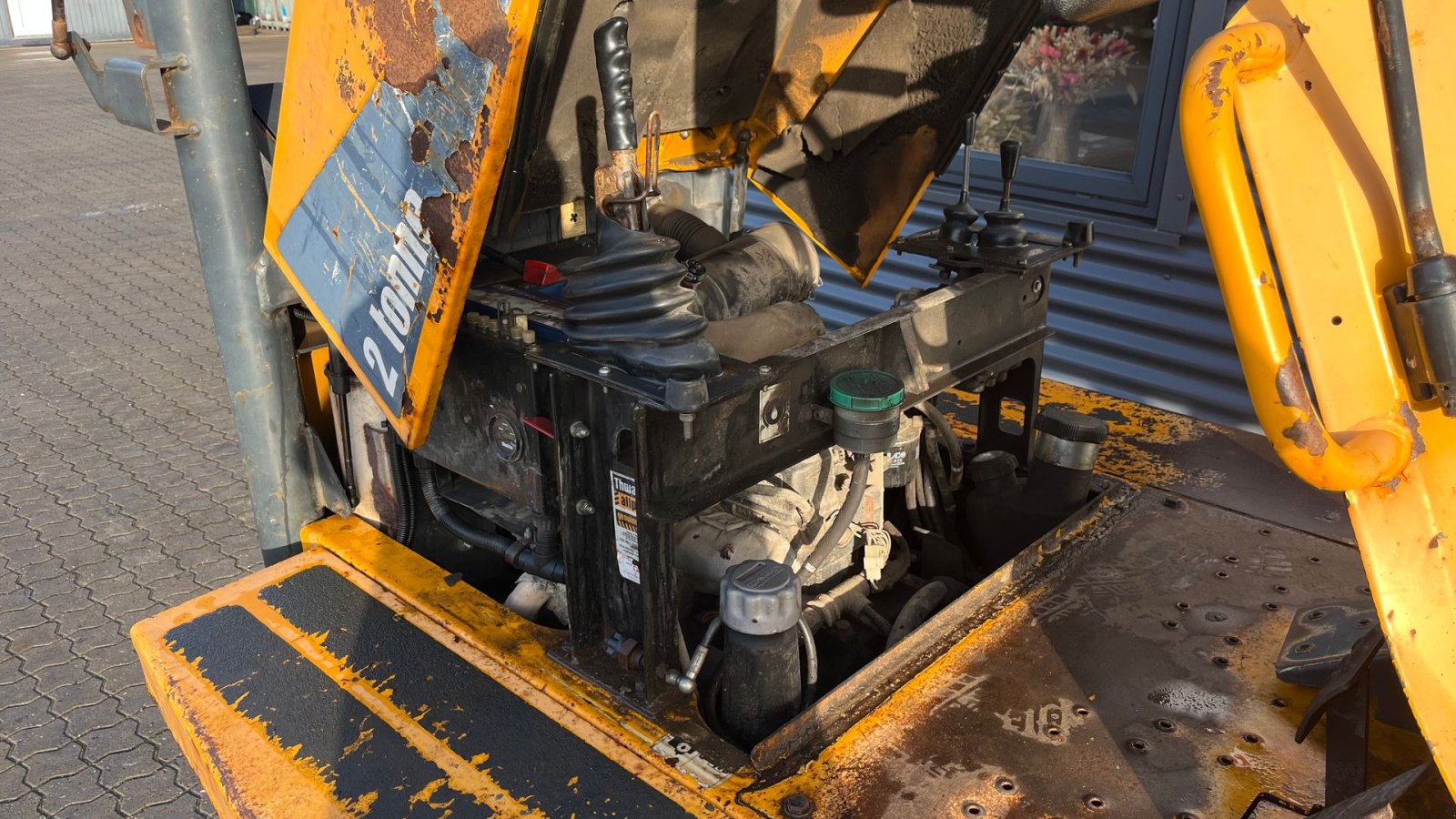 Muldenkipper of the type Thwaites 2 tons Mach 471 Højtip og sving., Gebrauchtmaschine in Rønnede (Picture 12)